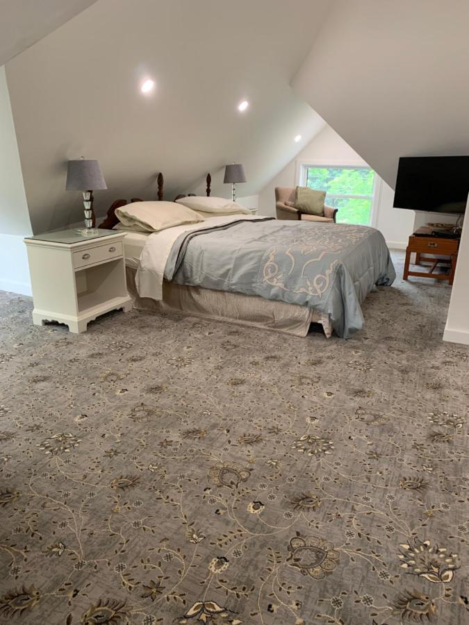 Green Oaks B&B Ниагара-он-те-Лейк Экстерьер фото
