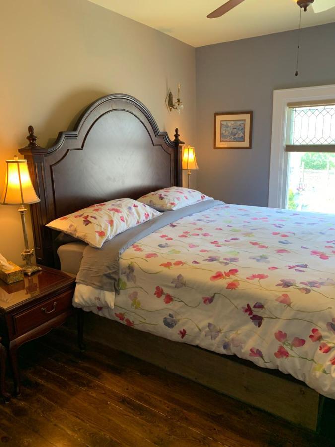 Green Oaks B&B Ниагара-он-те-Лейк Экстерьер фото